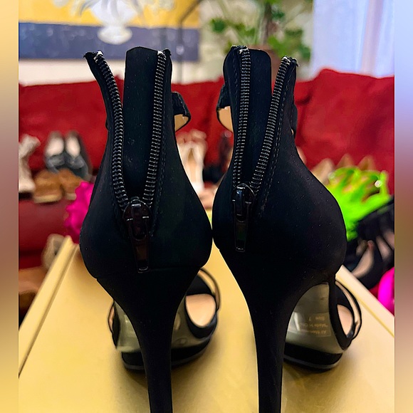 Fashion Nova TNT Black Stiletto Platform Sandal - Picture 11 of 14